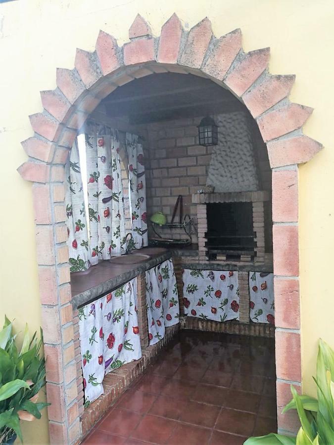 منزل الضيف كورتيس دي لا فرونتيرا  في Casa El Pino المظهر الخارجي الصورة